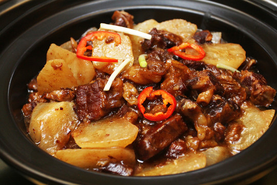 蘿卜牛腩