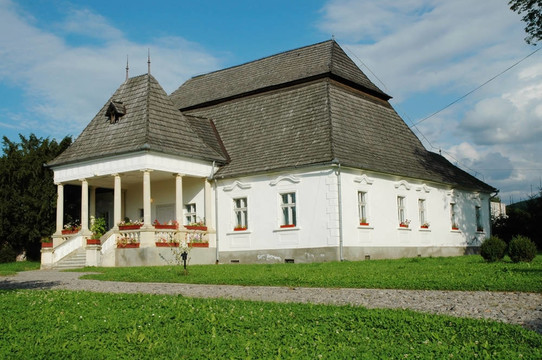 在Transylvania的莊園