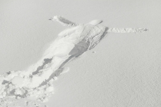 美麗的白雪天使