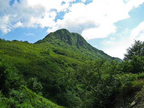 高加索自然保護(hù)區(qū)壯麗的山岳風(fēng)光