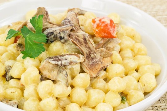 野生蘑菇團(tuán)子