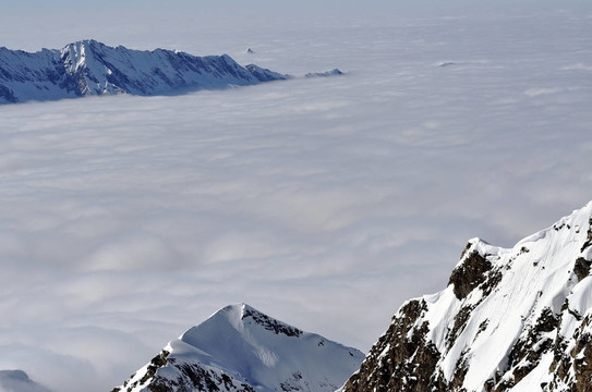 從kitzsteinhorn峰滑雪場(chǎng)觀冬；奧地利阿爾卑斯