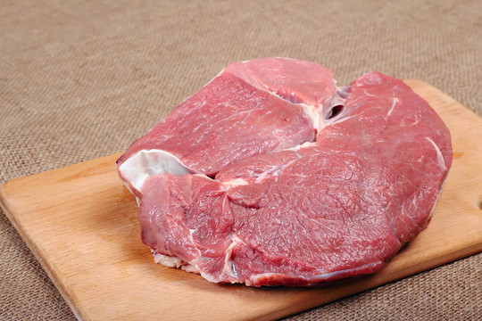 鮮牛肉