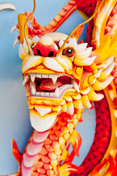 中國龍的雕像