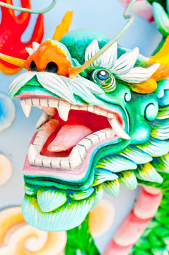 中國龍的雕像