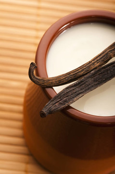 甜香草布丁甜點(diǎn)