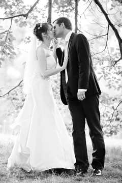 新婚夫婦新婚新婚新郎和新娘在婚禮當(dāng)天