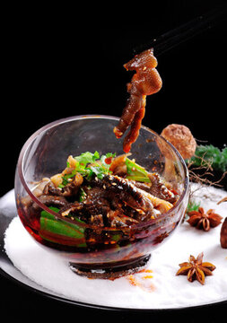鄉(xiāng)村黑雞腳