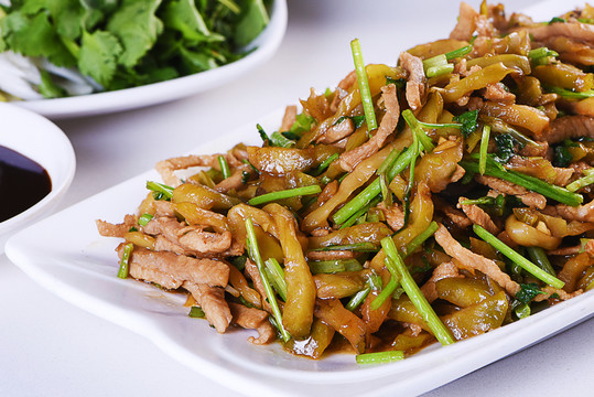 榨菜肉絲