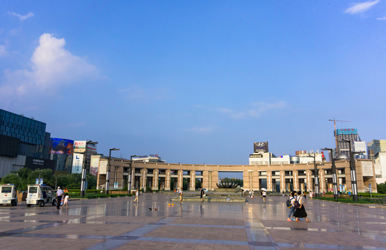 泉城廣場