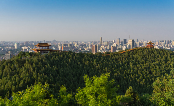 濟南英雄山