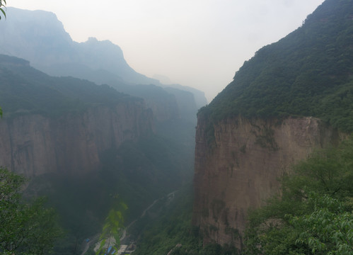 河南八里溝