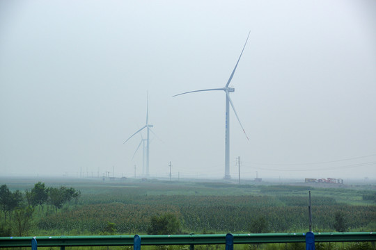 霧中風力發(fā)電機