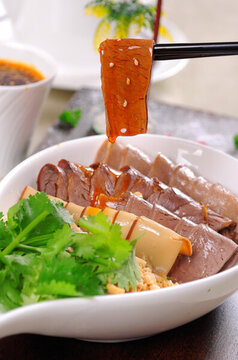 傳統(tǒng)肺片