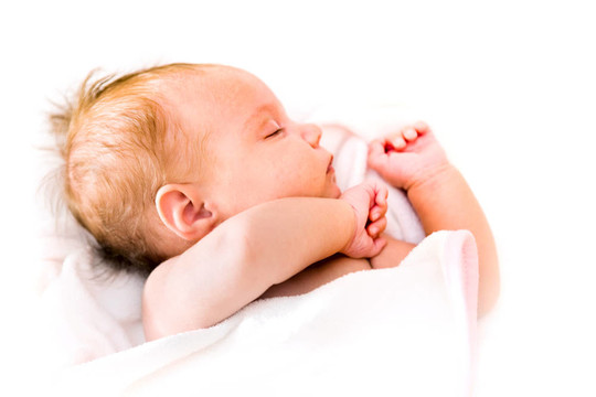 熟睡的嬰兒