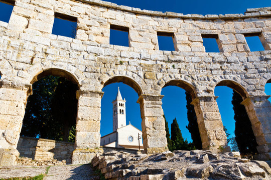 Pula古羅馬競技場和教堂；Istria；克羅地亞