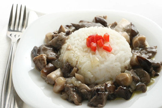 香菇煮米飯