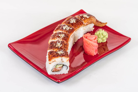 日本傳統(tǒng)美食- Maki Roll黃瓜，奶油奶酪和生鮭魚和鰻魚
