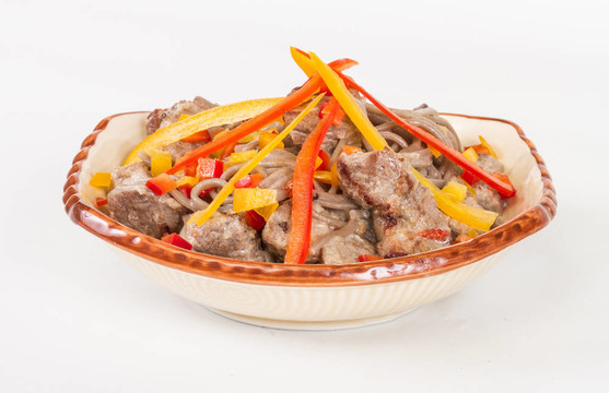 豬肉的亞洲式面條；香辣美味可口