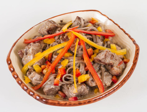豬肉的亞洲式面條；香辣美味可口
