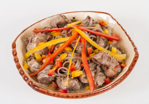 豬肉的亞洲式面條；香辣美味可口