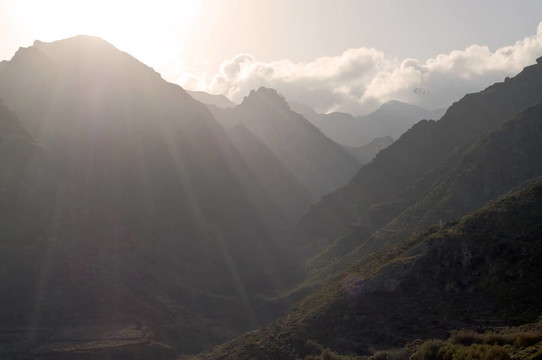 山阿那加