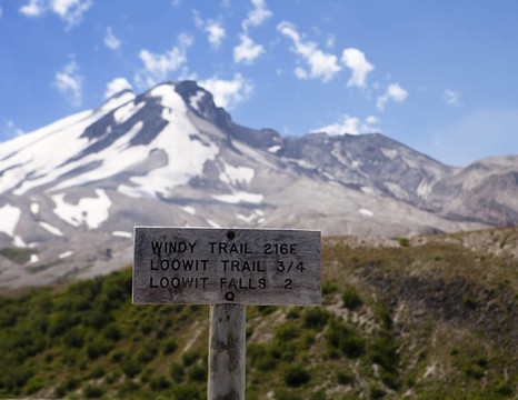 圣海倫斯火山痕跡標(biāo)志