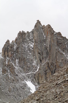西藏山麓