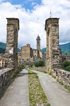 駝背橋。博比奧。Emilia Romagna。意大利.
