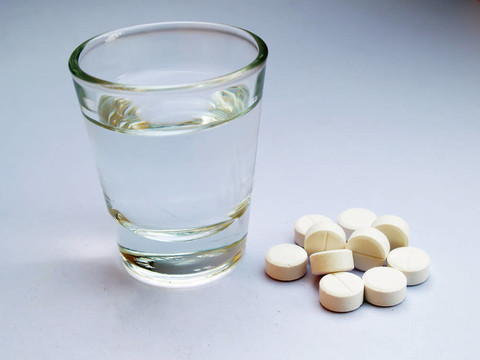 照片：許多對乙酰氨基酚