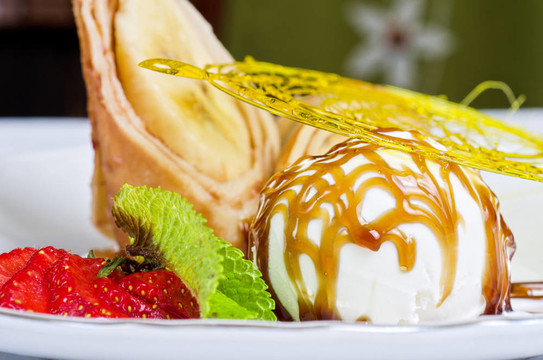 美味的煎餅甜點(diǎn)