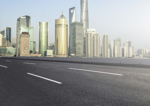 城市道路與現(xiàn)代建筑群