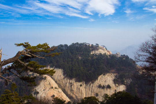 華山東峰