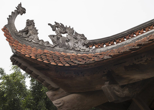 木龍裝飾角寺。