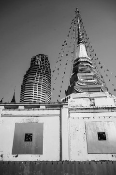 yannawa寺是曼谷泰國佛教的最重要的標(biāo)志。泰國將這作為一個(gè)必須訪問目的地向如來佛祖致敬的神圣的遺