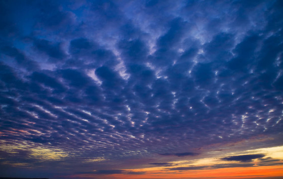 夜空背景。