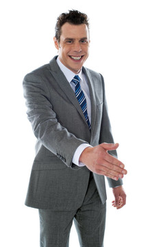 自信的現(xiàn)代商人握手