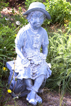 席家花園女孩雕像