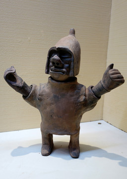 鎮(zhèn)墓陶俑