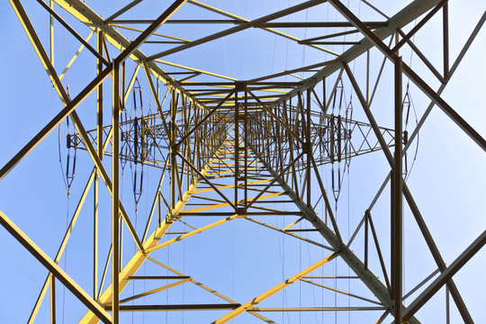 輸電塔