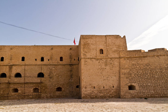ribat -馬赫迪耶-阿拉伯設防和墓地在突尼斯北部的海邊小鎮(zhèn)