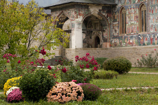 蘇恰維塔修道院- Bucovina