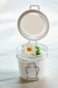 護(hù)膚霜和美容花