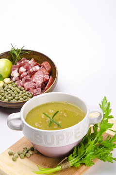 豌豆湯
