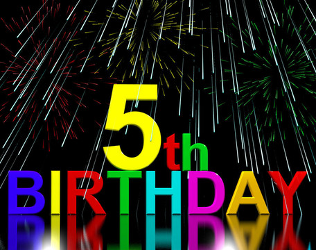 第五或第五生日慶祝煙花
