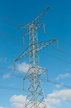 輸電塔（電塔）