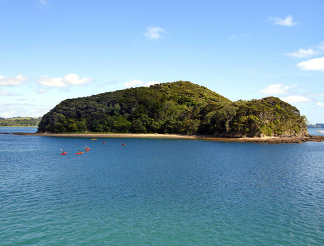繞島從派希亞皮艇；島嶼灣；新西蘭