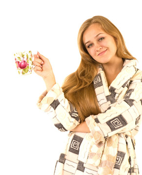 美麗的微笑女孩與一杯