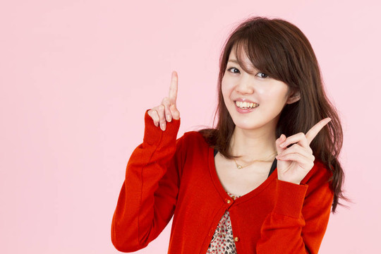 年輕漂亮的女人