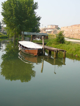Padua；意大利